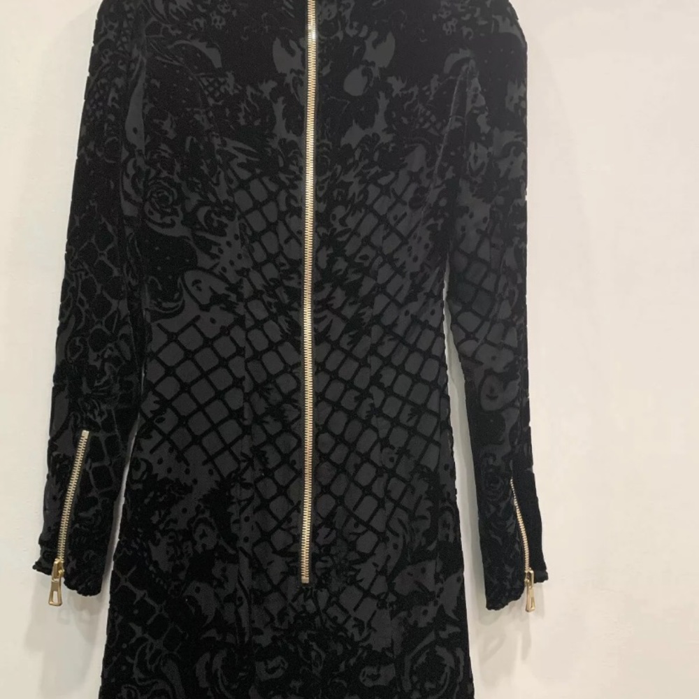 NWT Balmain x H&M Velvet Dress SOLD OUT - Picture 5 of 9